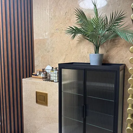 Centrum Smolensk 33 *